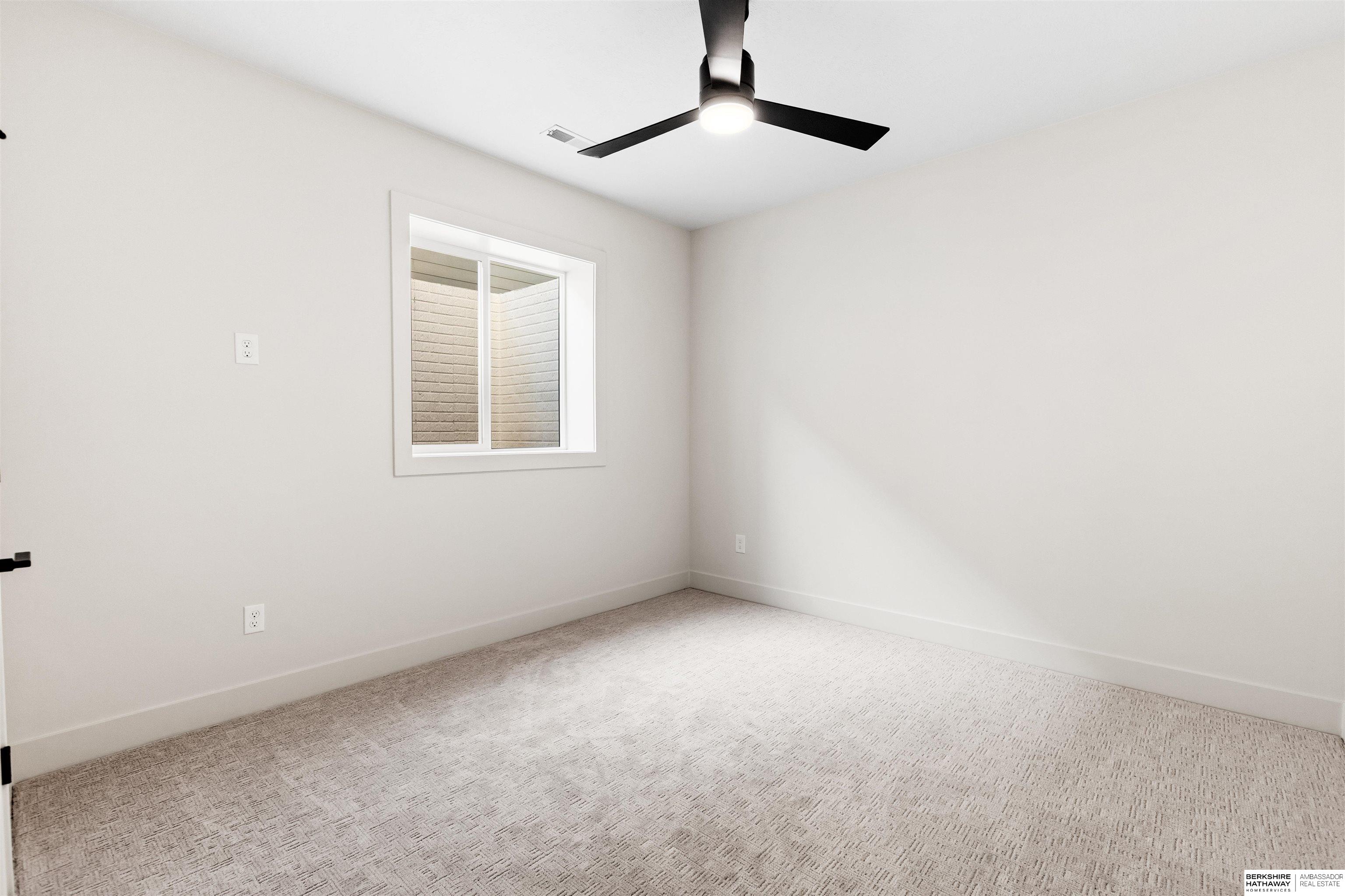 Elkhorn, Nebraska 68022, United States, 5 Bedrooms Bedrooms, ,3 BathroomsBathrooms,Residential,Active,207544