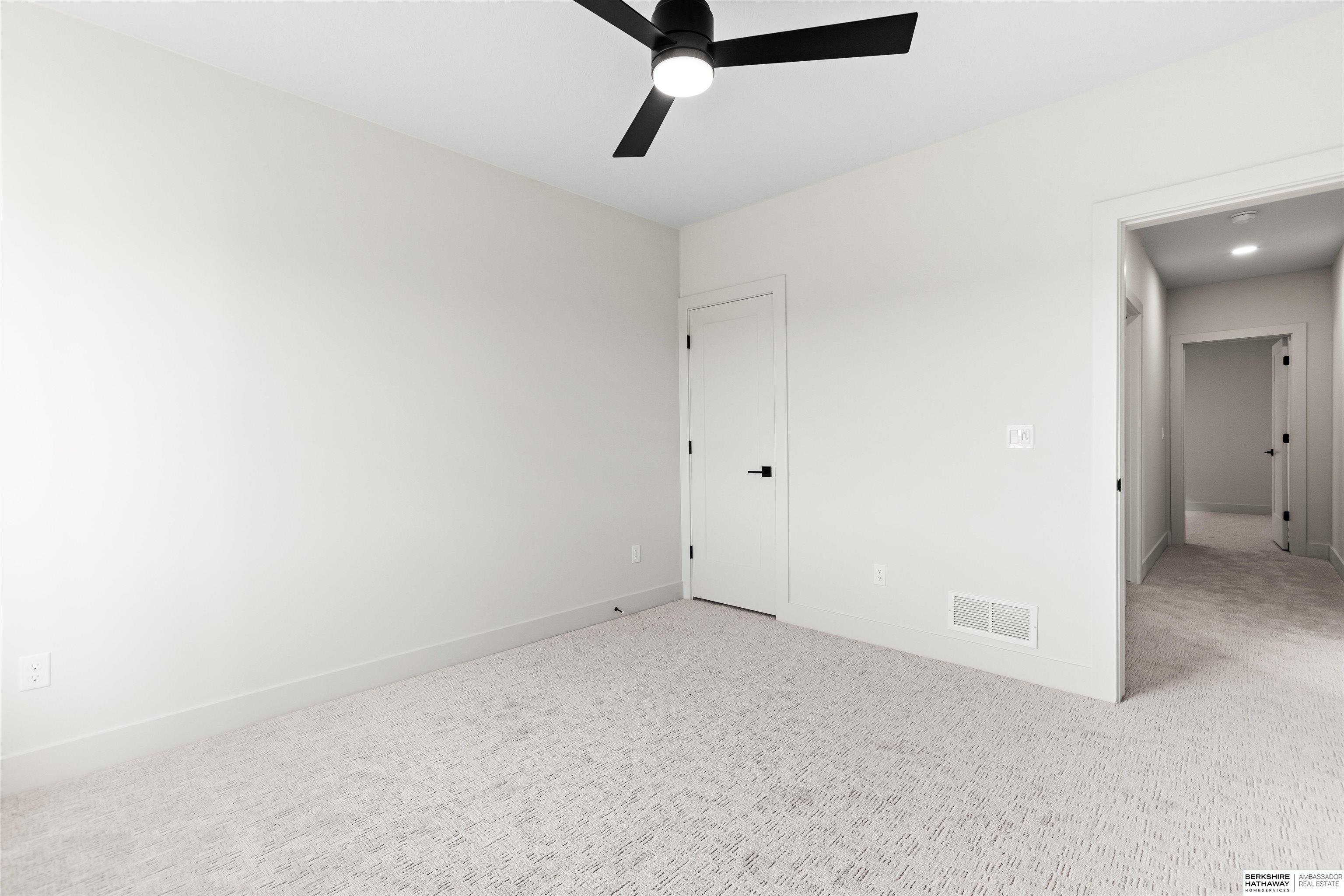 Elkhorn, Nebraska 68022, United States, 5 Bedrooms Bedrooms, ,3 BathroomsBathrooms,Residential,Active,207544