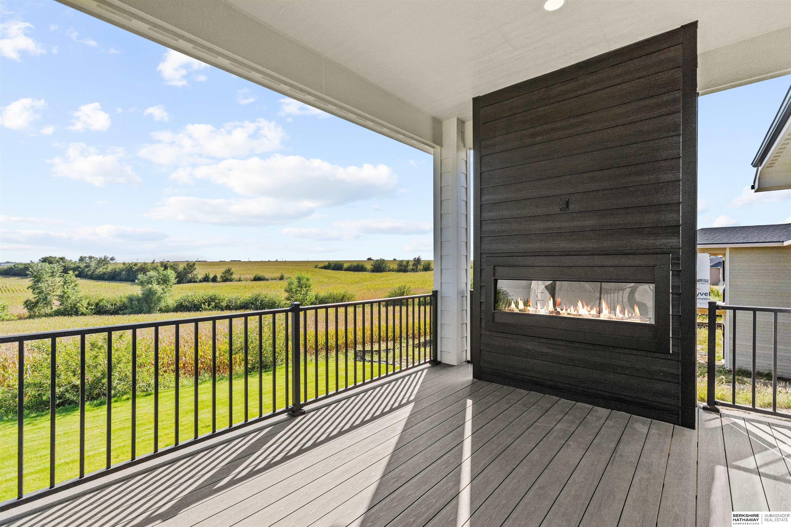 Elkhorn, Nebraska 68022, United States, 5 Bedrooms Bedrooms, ,3 BathroomsBathrooms,Residential,Active,207544