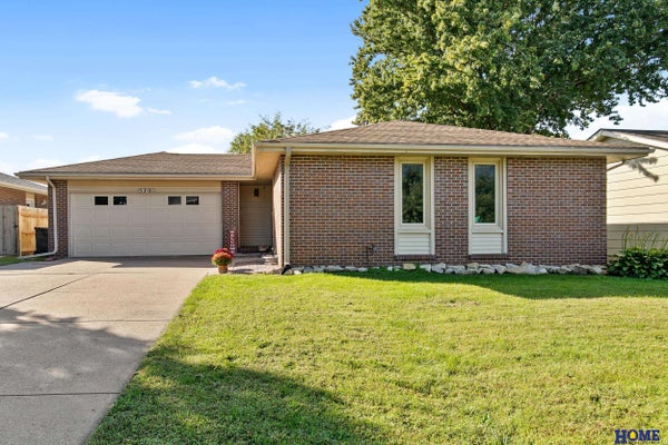 5201 SHERMAN ST, LINCOLN, NE 68506 - Image 587ff341aba19252063f86cb39f93c5e/2775293802