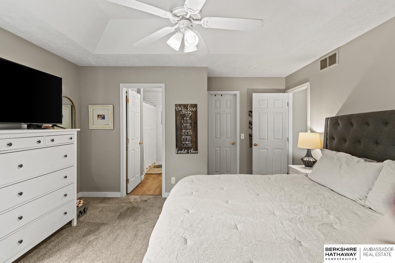 Omaha, Nebraska 68116, United States, 3 Bedrooms Bedrooms, ,2 BathroomsBathrooms,Residential,Active,146612