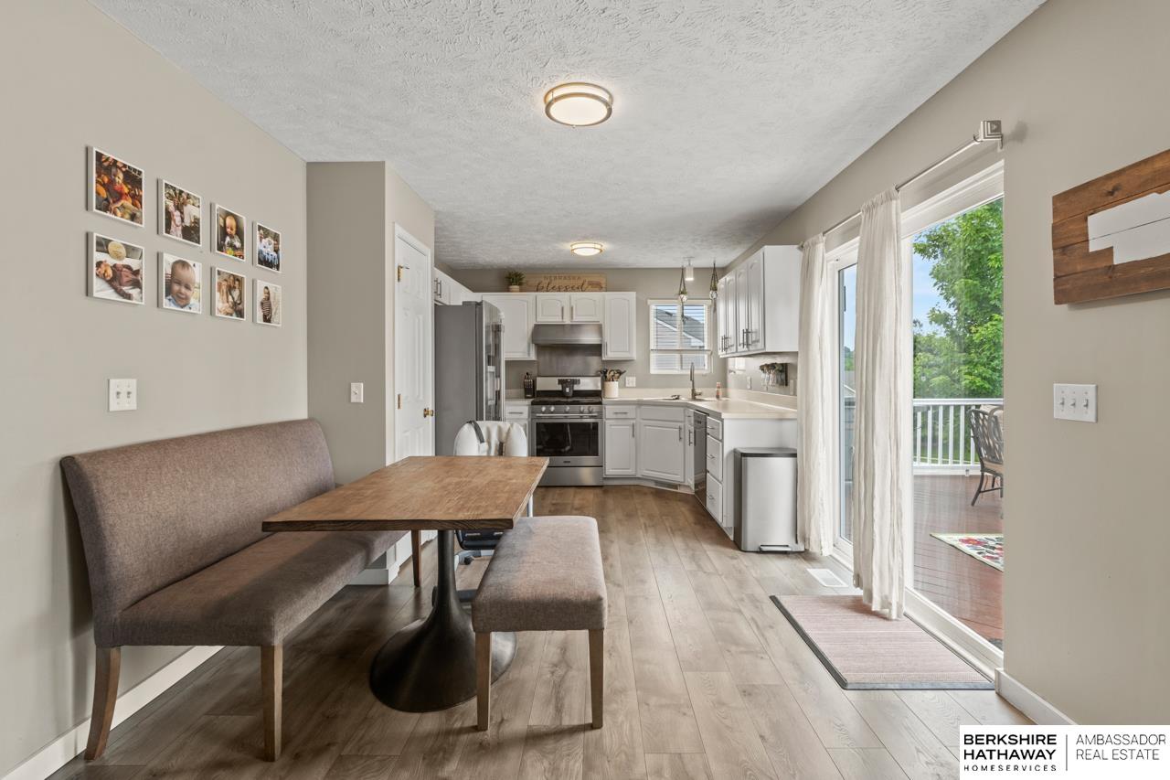 Omaha, Nebraska 68116, United States, 3 Bedrooms Bedrooms, ,2 BathroomsBathrooms,Residential,Active,146612