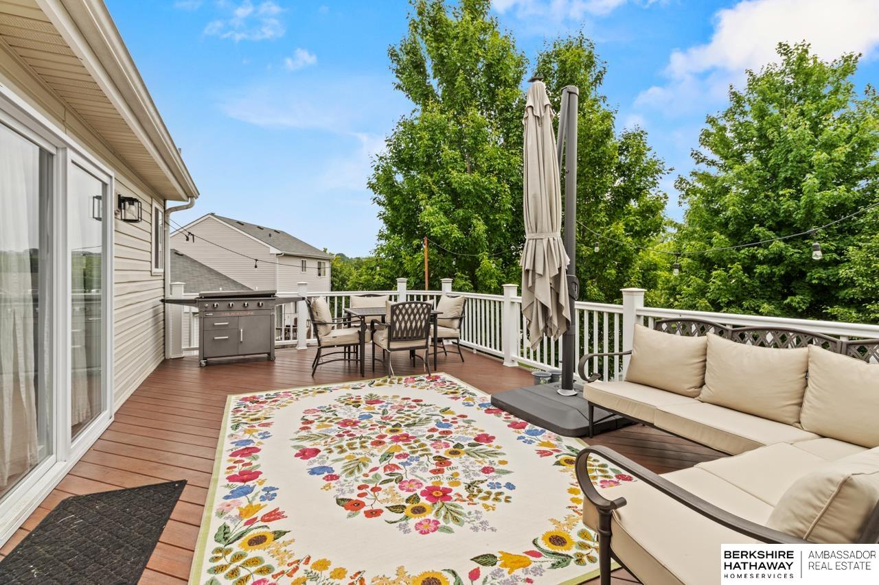 Omaha, Nebraska 68116, United States, 3 Bedrooms Bedrooms, ,2 BathroomsBathrooms,Residential,Active,146612