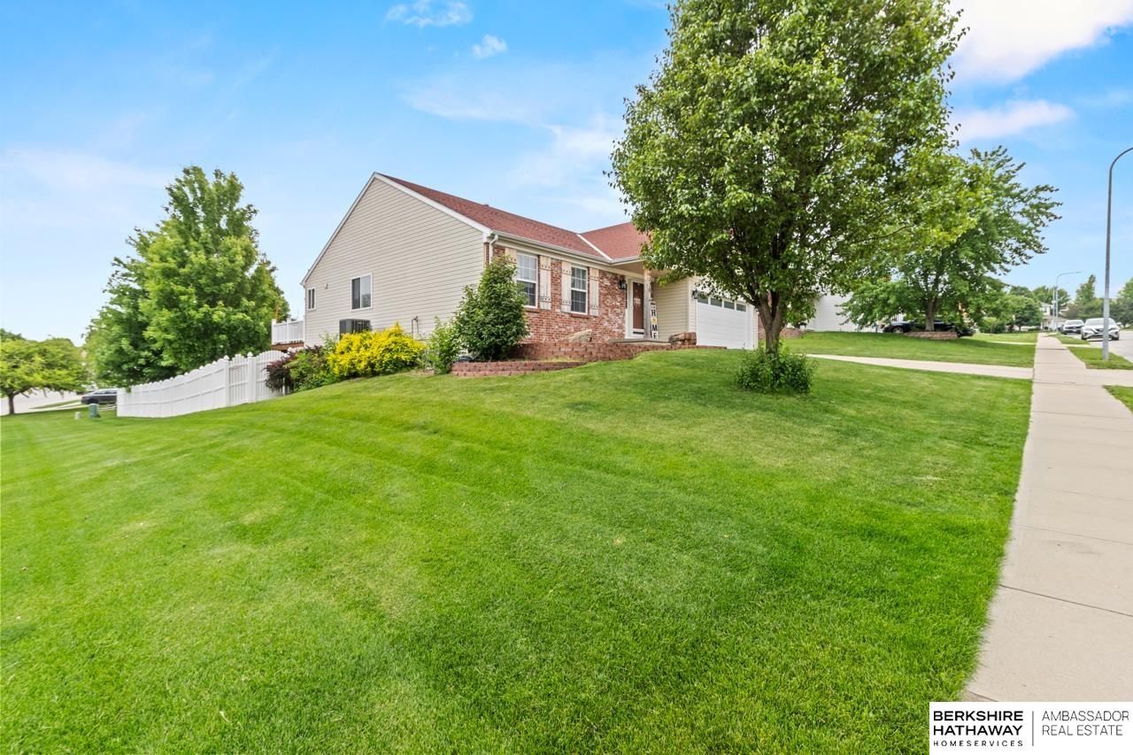 Omaha, Nebraska 68116, United States, 3 Bedrooms Bedrooms, ,2 BathroomsBathrooms,Residential,Active,146612