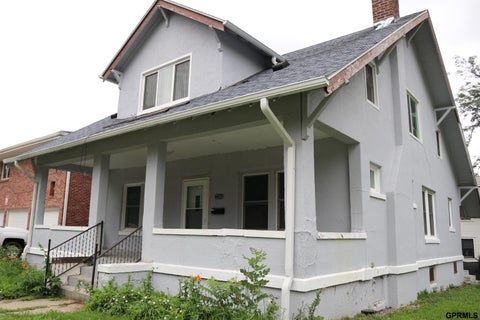 Photo of 2346 C Street, Lincoln, NE 68502 (MLS # 22617924)