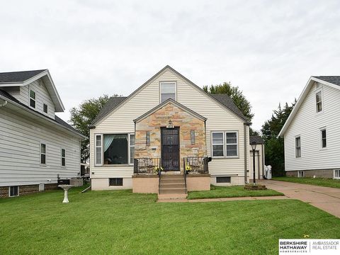 Photo of 3818 T Street, Omaha, NE 68107 (MLS # 22526553)