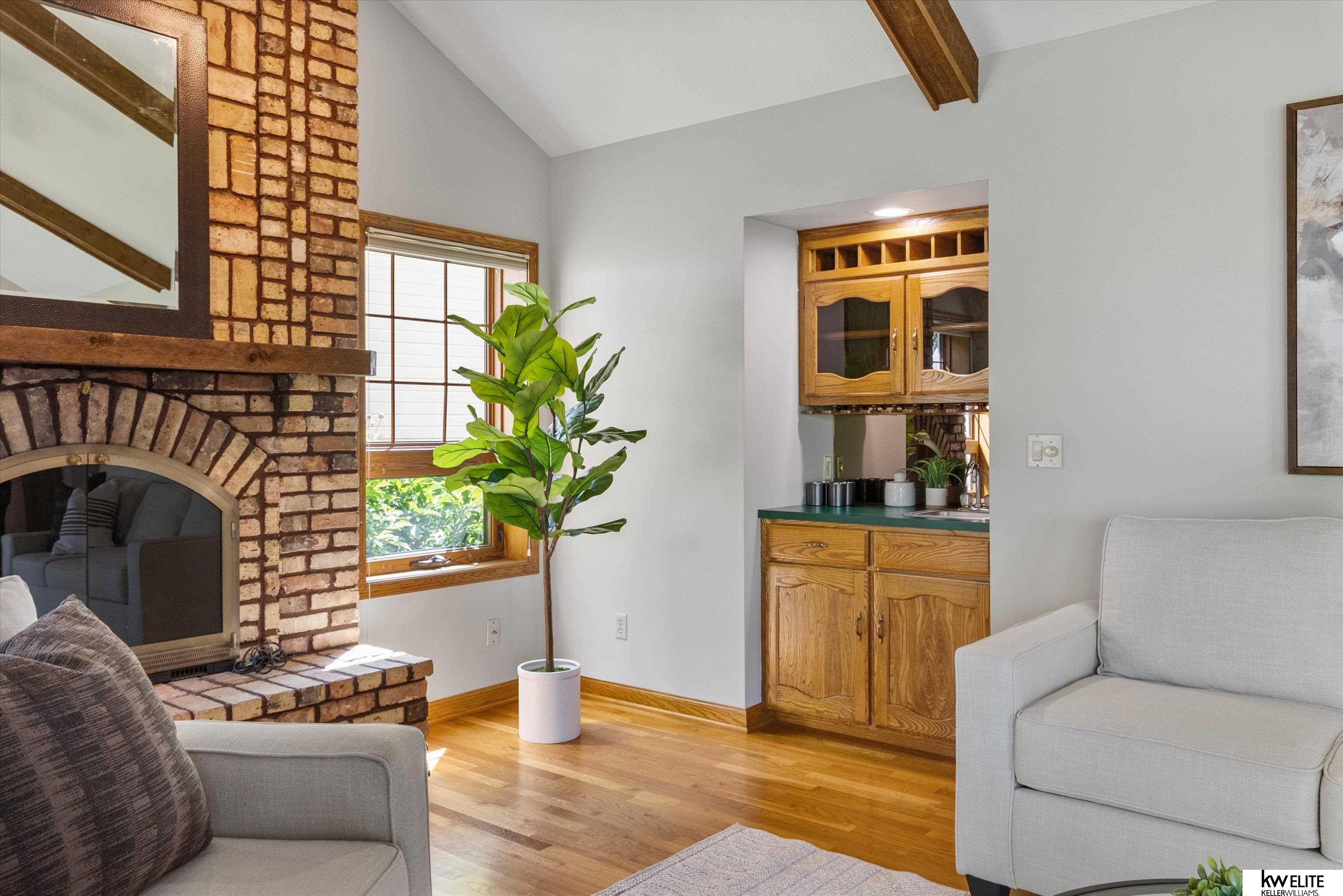 Ralston, Nebraska 68127, United States, 4 Bedrooms Bedrooms, ,2 BathroomsBathrooms,Residential,Pending,133532