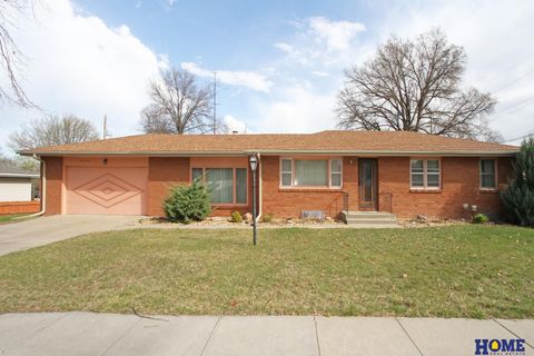 Photo of 5540 S Street, Lincoln, NE 68504 (MLS # 22612550)