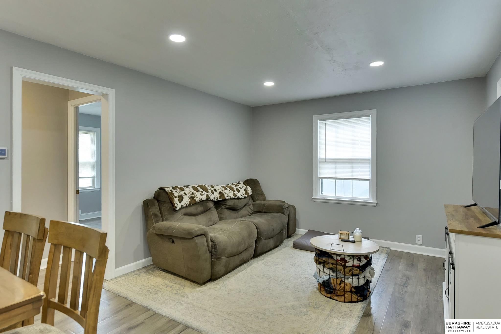 Wahoo, Nebraska 68066, United States, 3 Bedrooms Bedrooms, ,2 BathroomsBathrooms,Residential,Pending,122205