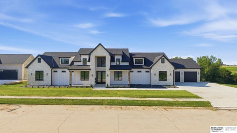 Photo of 22102 Hackberry Circle, Gretna, NE 68028 (MLS # 22629280)