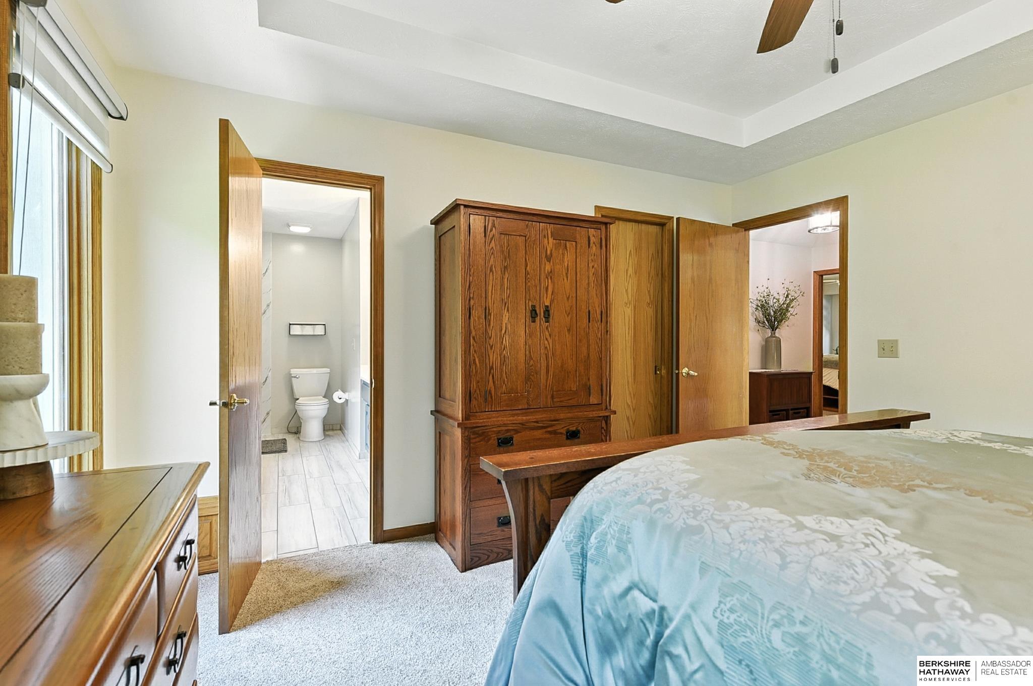 Omaha, Nebraska 68154, United States, 4 Bedrooms Bedrooms, ,3 BathroomsBathrooms,Residential,Active,192600