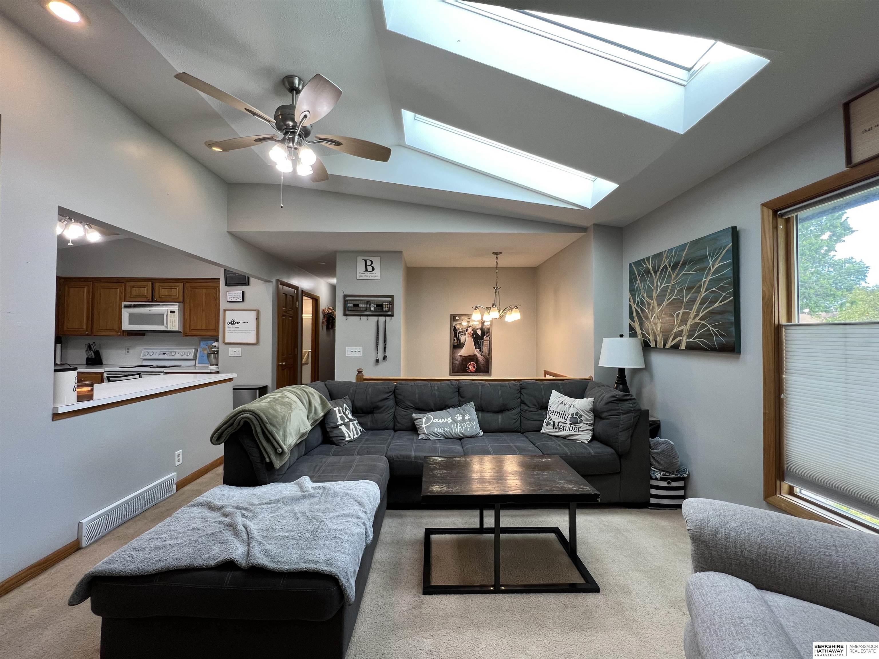 Omaha, Nebraska 68134, United States, 3 Bedrooms Bedrooms, ,3 BathroomsBathrooms,Residential,Active,177704