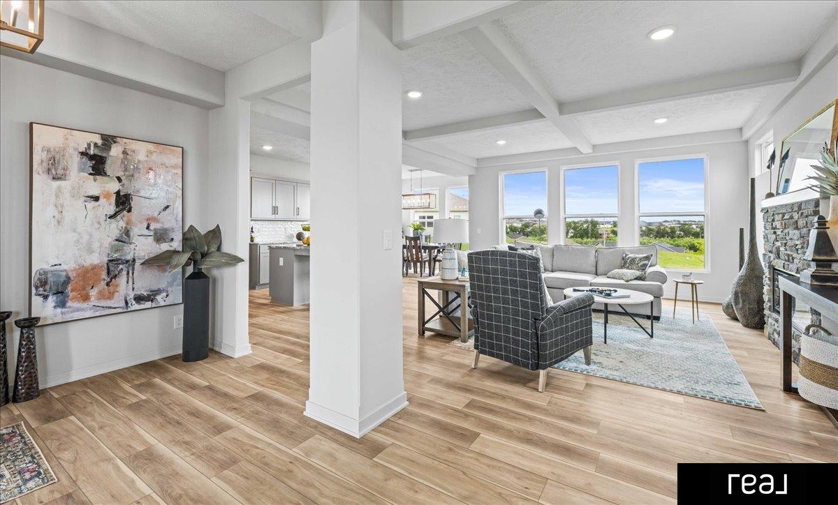 Bennington, Nebraska 68007, United States, 4 Bedrooms Bedrooms, ,2 BathroomsBathrooms,Residential,Active,154919