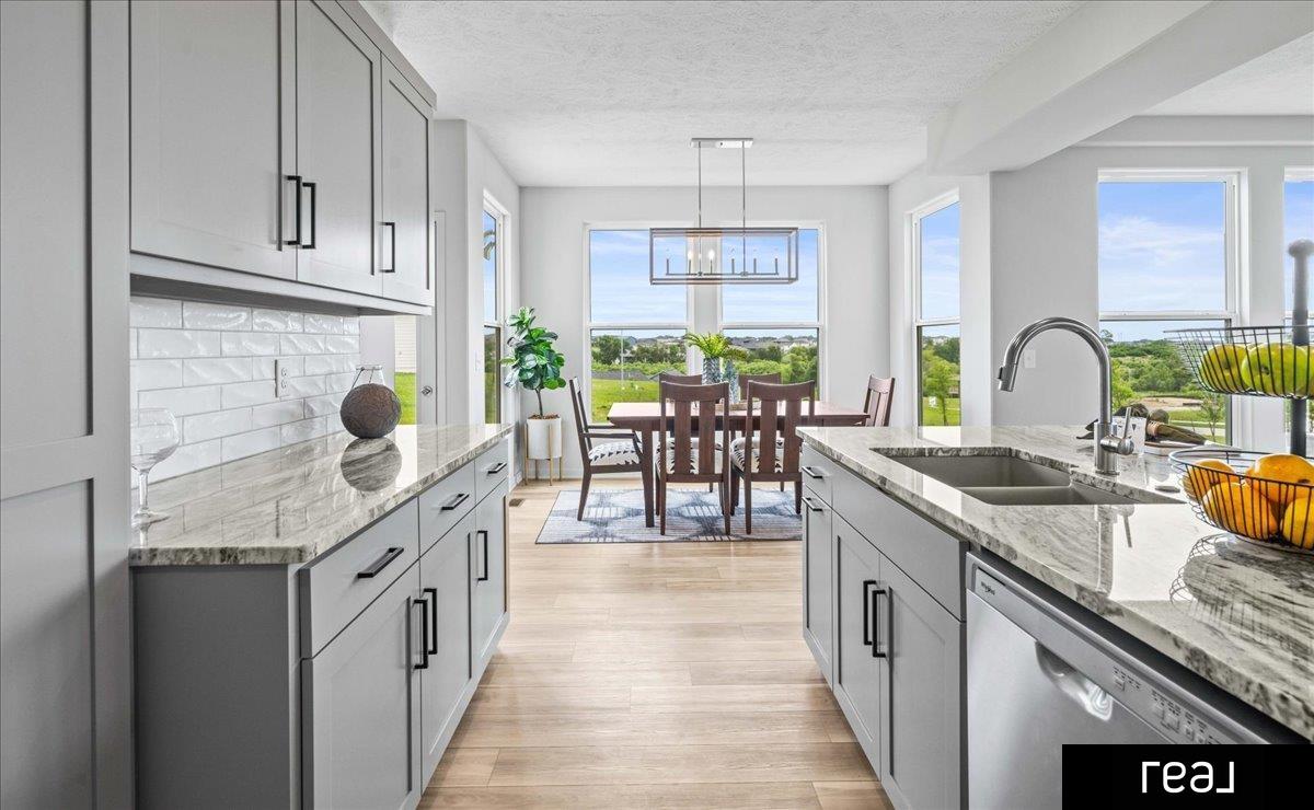 Bennington, Nebraska 68007, United States, 4 Bedrooms Bedrooms, ,2 BathroomsBathrooms,Residential,Active,154919