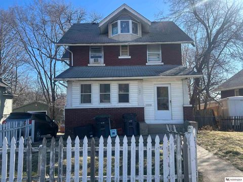 Photo of 1531 S 28th Street, Omaha, NE 68106 (MLS # 22606308)