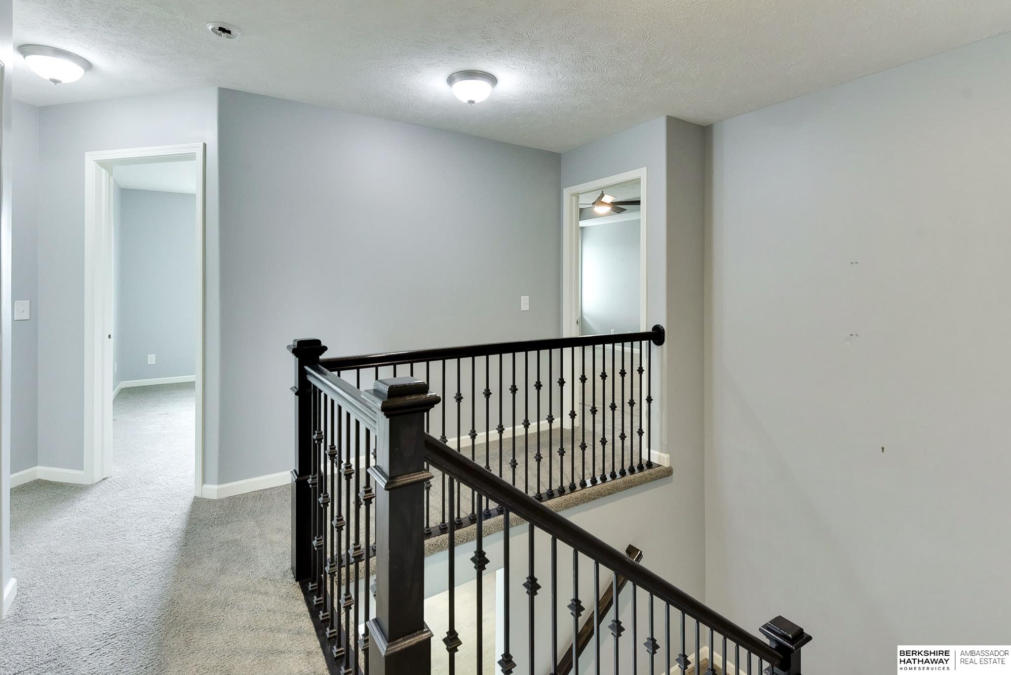 Elkhorn, Nebraska 68022, United States, 4 Bedrooms Bedrooms, ,3 BathroomsBathrooms,Residential,Active,123637