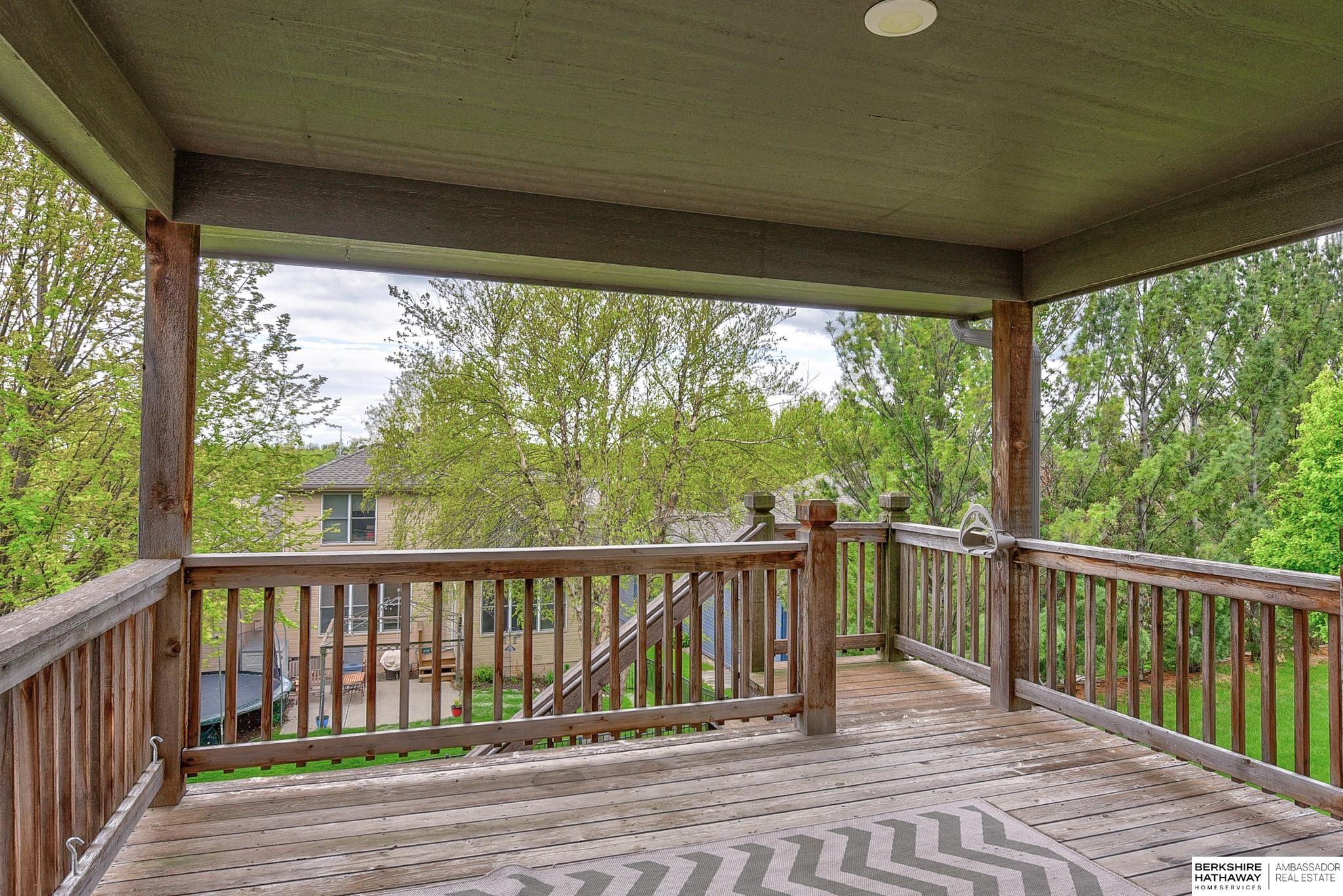 Elkhorn, Nebraska 68022, United States, 4 Bedrooms Bedrooms, ,3 BathroomsBathrooms,Residential,Active,123637