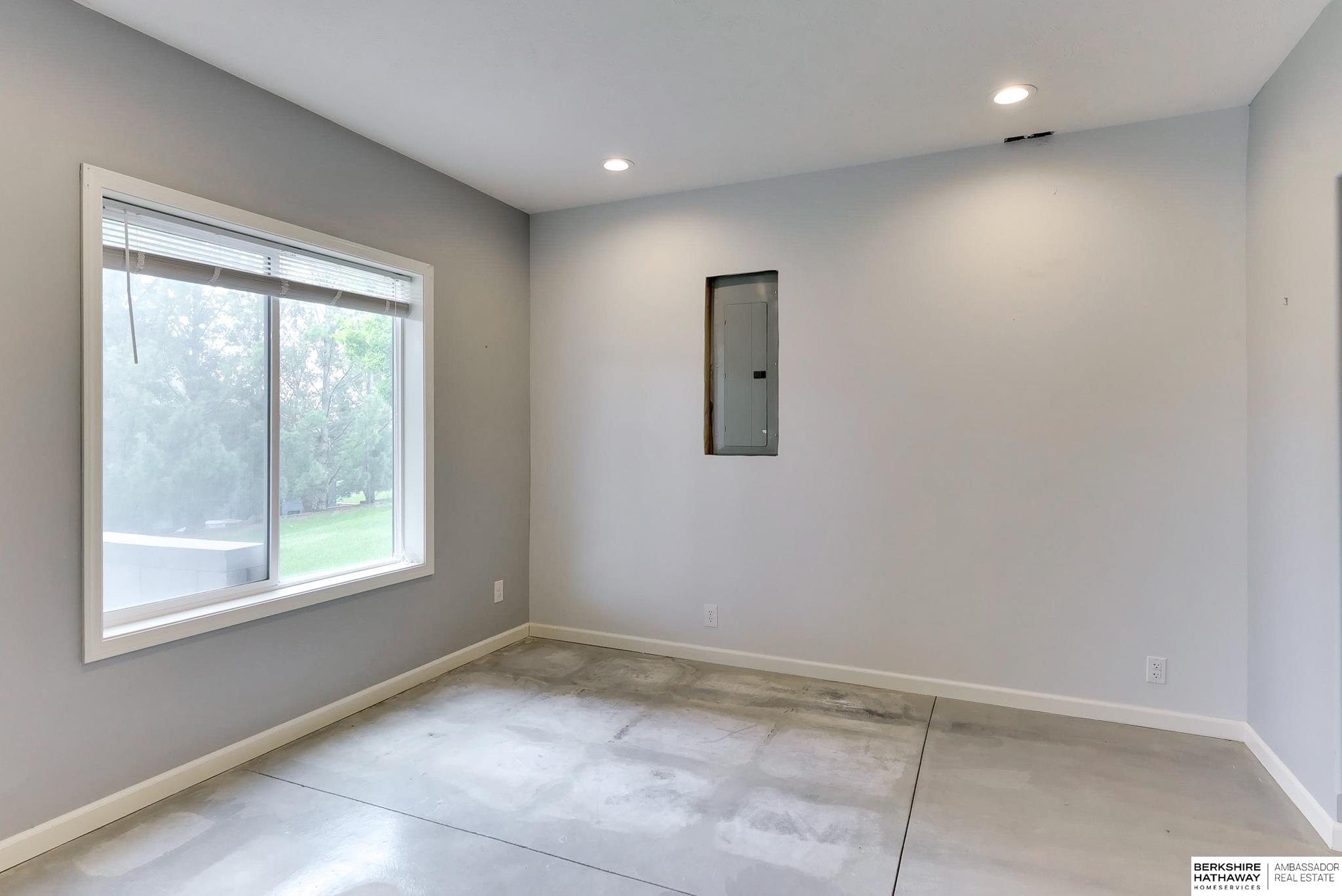 Elkhorn, Nebraska 68022, United States, 4 Bedrooms Bedrooms, ,3 BathroomsBathrooms,Residential,Active,123637