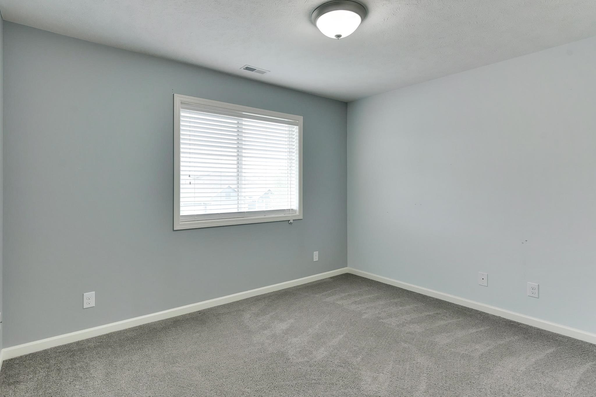 Elkhorn, Nebraska 68022, United States, 4 Bedrooms Bedrooms, ,3 BathroomsBathrooms,Residential,Active,123637