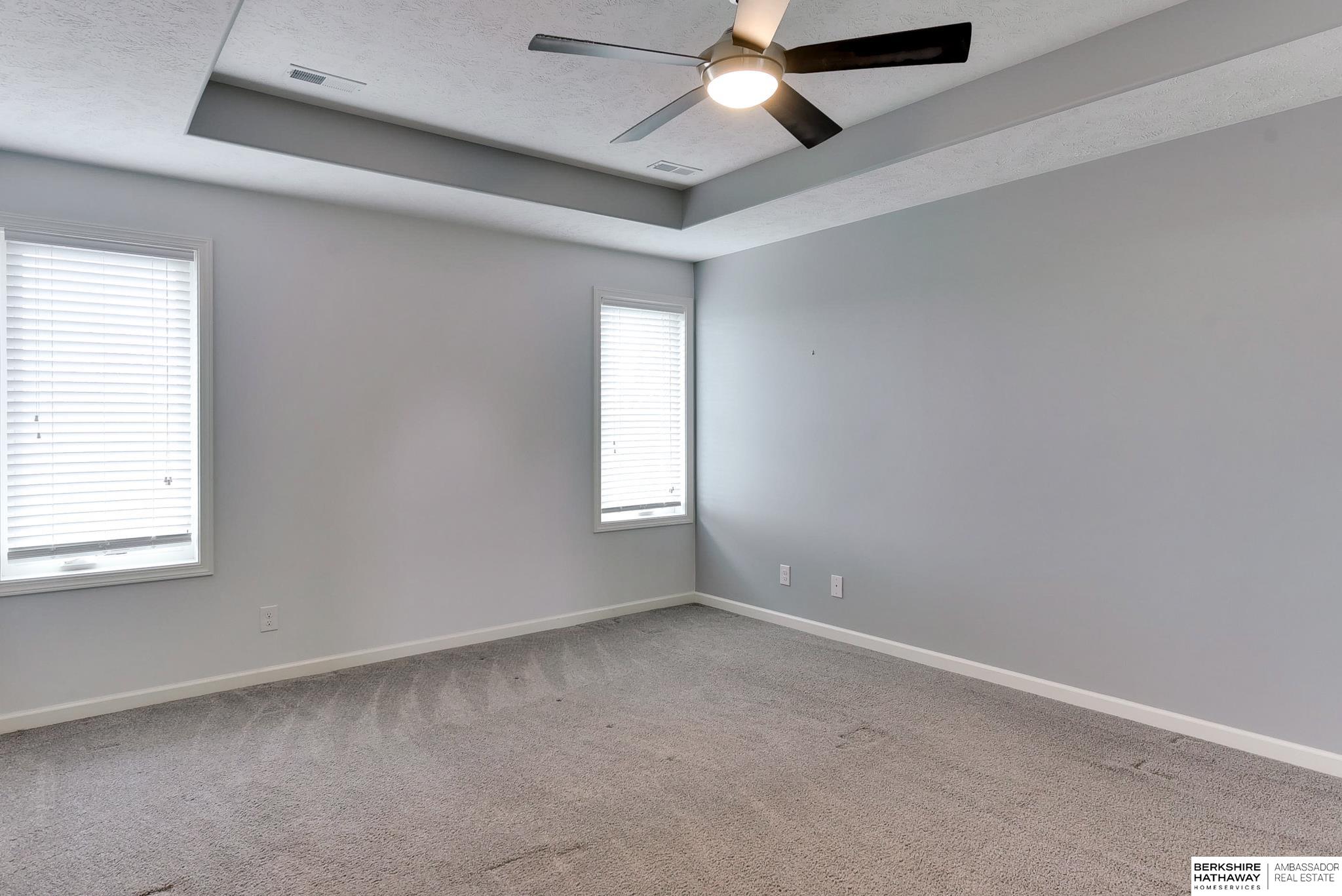 Elkhorn, Nebraska 68022, United States, 4 Bedrooms Bedrooms, ,3 BathroomsBathrooms,Residential,Active,123637