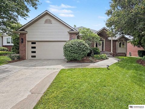 Photo of 4919 Union Hill Road, Lincoln, NE 68516 (MLS # 22617475)