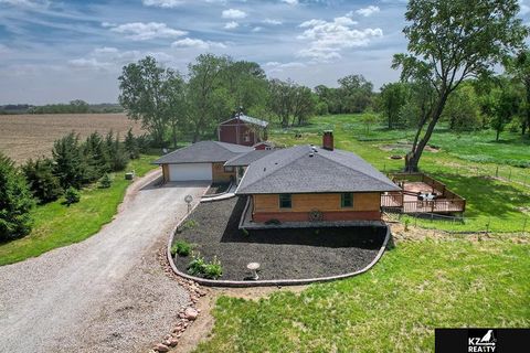 MLS: 22513121