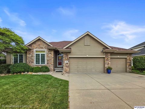 Photo of 15664 King Street, Bennington, NE 68007 (MLS # 22619390)
