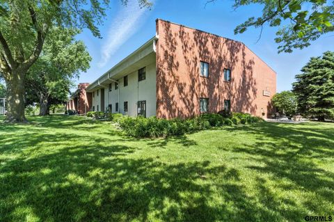Photo of 2820 N 66th Avenue #219, Omaha, NE 68104 (MLS # 22525523)