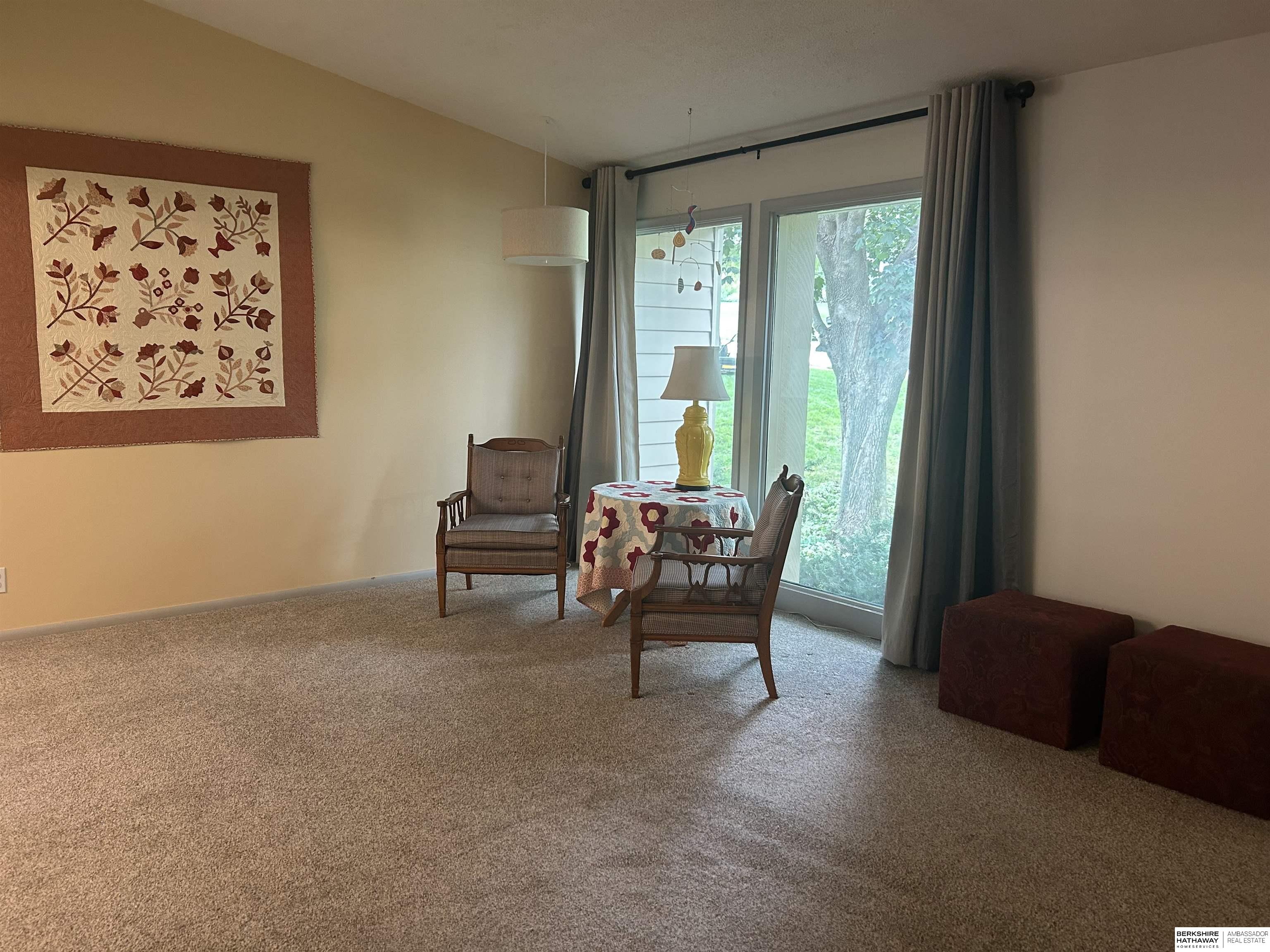 Omaha, Nebraska 68144, United States, 3 Bedrooms Bedrooms, ,2 BathroomsBathrooms,Residential,Active,213368