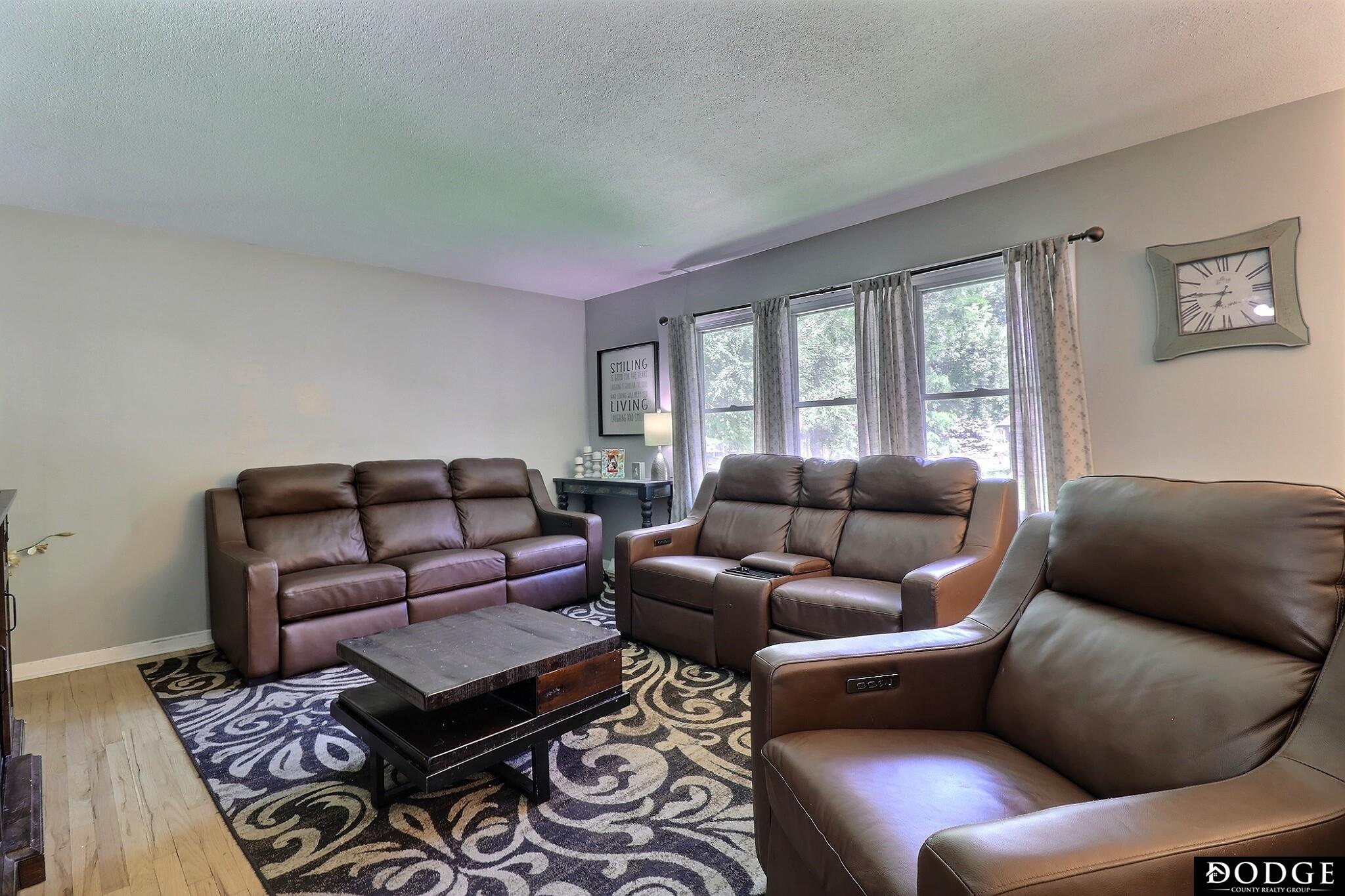 441 Sunset Drive