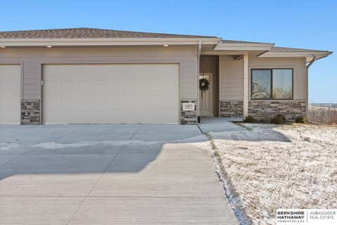 Photo of 14801 Willow Street, Bennington, NE 68007 (MLS # 22620075)