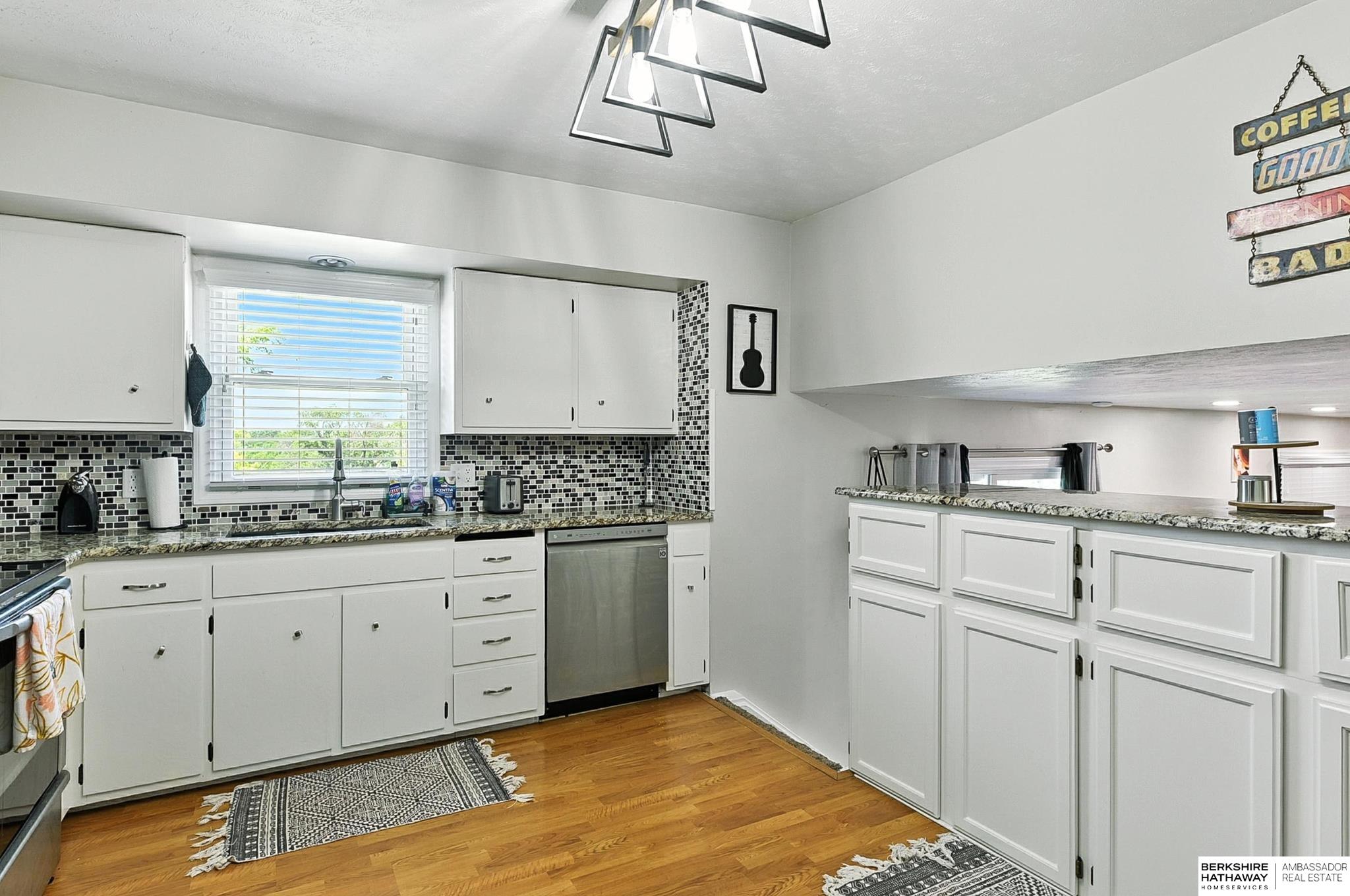 Omaha, Nebraska 68134, United States, 4 Bedrooms Bedrooms, ,2 BathroomsBathrooms,Residential,Active,181695