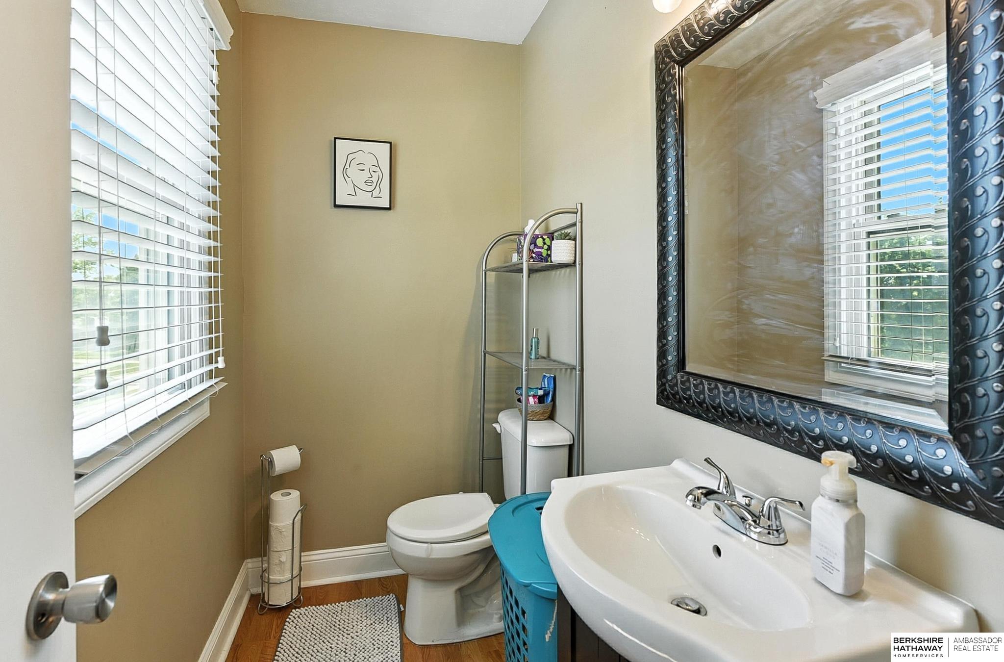 Omaha, Nebraska 68134, United States, 4 Bedrooms Bedrooms, ,2 BathroomsBathrooms,Residential,Active,181695