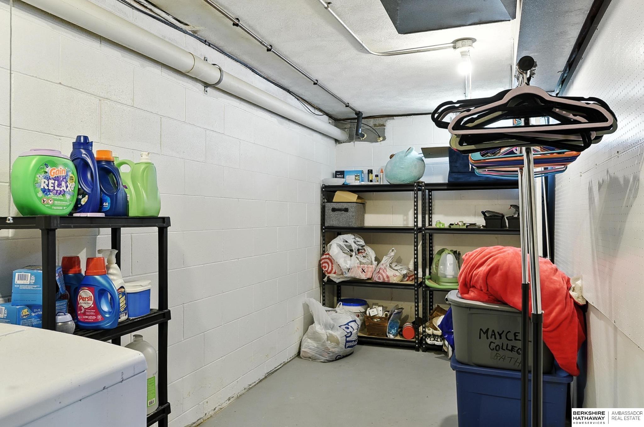 Omaha, Nebraska 68134, United States, 4 Bedrooms Bedrooms, ,2 BathroomsBathrooms,Residential,Active,181695