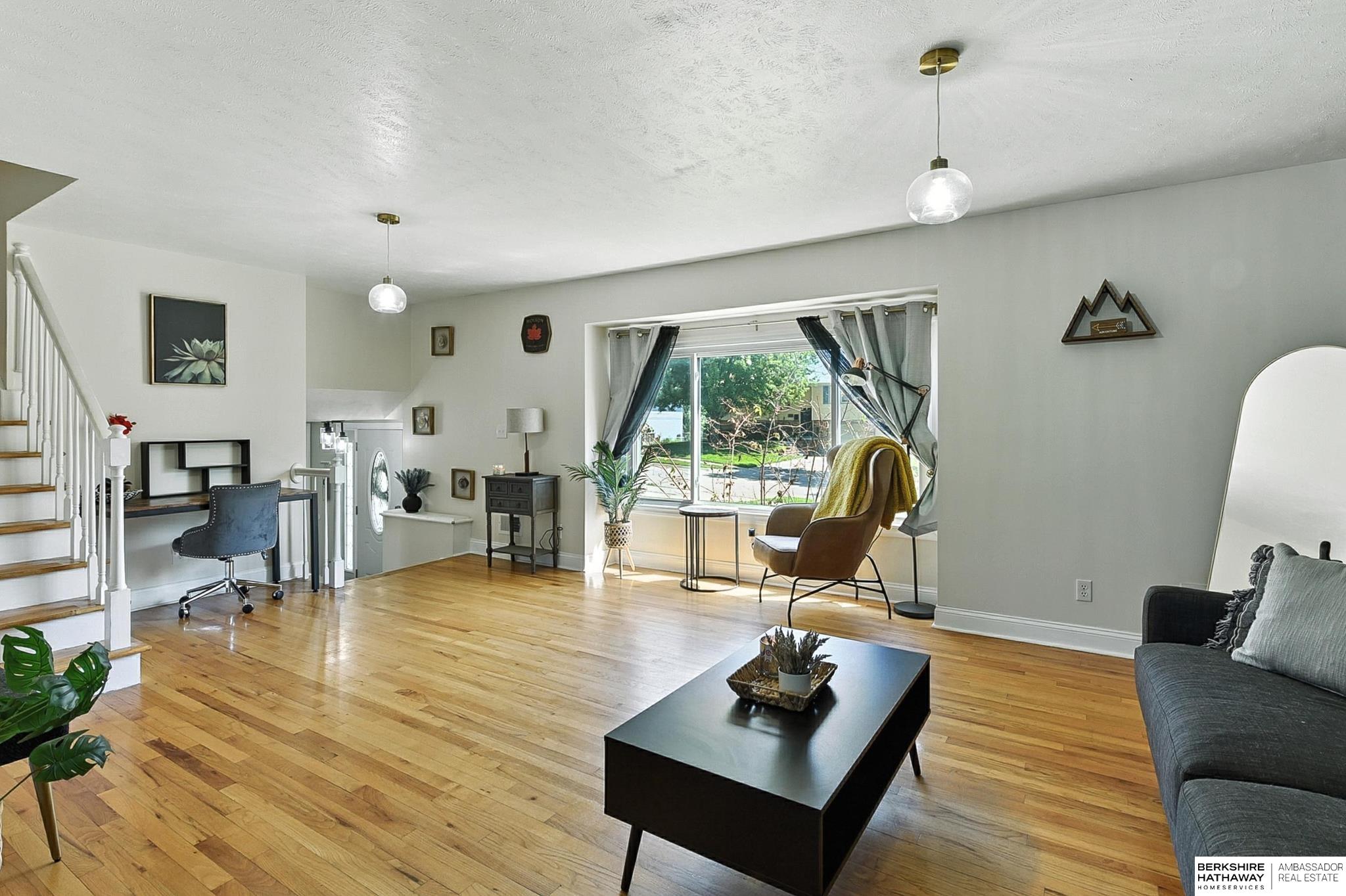 Omaha, Nebraska 68134, United States, 4 Bedrooms Bedrooms, ,2 BathroomsBathrooms,Residential,Active,181695