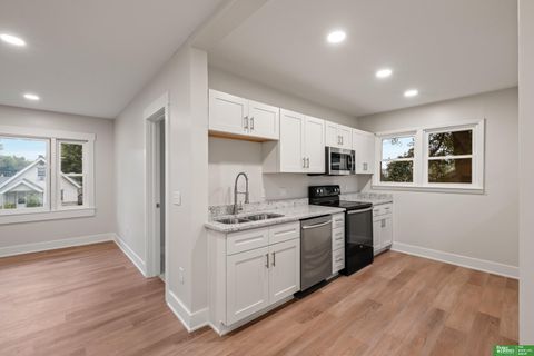Photo of 3849 Grover Street, Omaha, NE 68105 (MLS # 22528170)