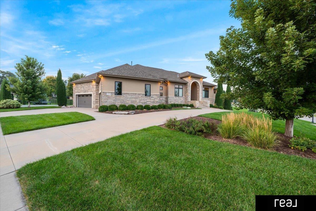 Omaha, Nebraska 68136, United States, 6 Bedrooms Bedrooms, ,6 BathroomsBathrooms,Residential,Active,203452
