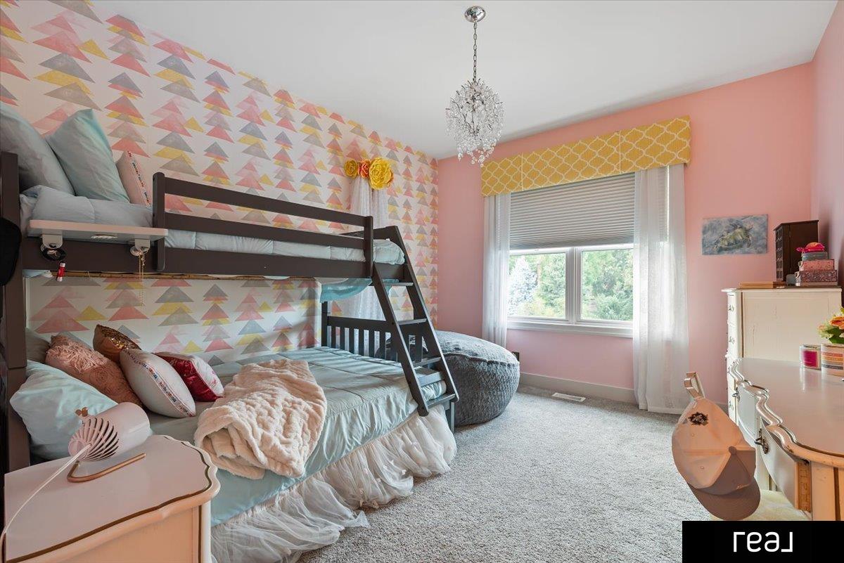 Omaha, Nebraska 68136, United States, 6 Bedrooms Bedrooms, ,6 BathroomsBathrooms,Residential,Active,203452