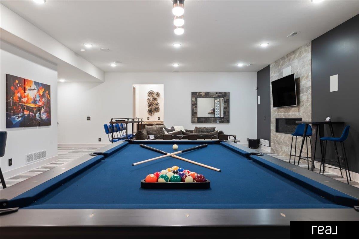 Omaha, Nebraska 68136, United States, 6 Bedrooms Bedrooms, ,6 BathroomsBathrooms,Residential,Active,203452