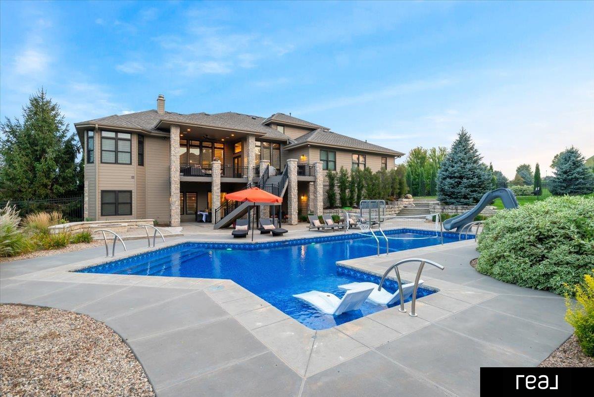 Omaha, Nebraska 68136, United States, 6 Bedrooms Bedrooms, ,6 BathroomsBathrooms,Residential,Active,203452