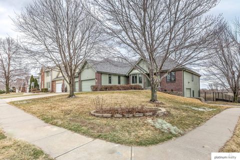 Photo of 4661 S 174th Avenue, Omaha, NE 68135 (MLS # 22606321)
