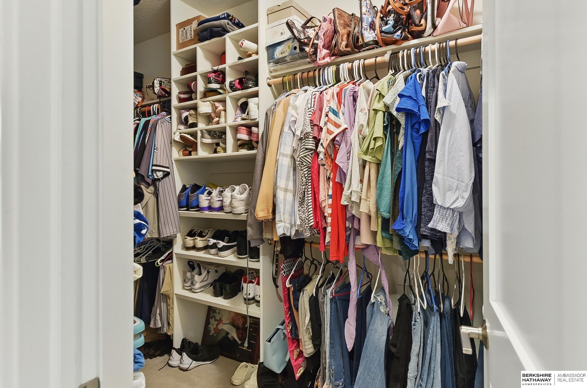 Omaha, Nebraska 68136, United States, 4 Bedrooms Bedrooms, ,3 BathroomsBathrooms,Residential,Active,139114