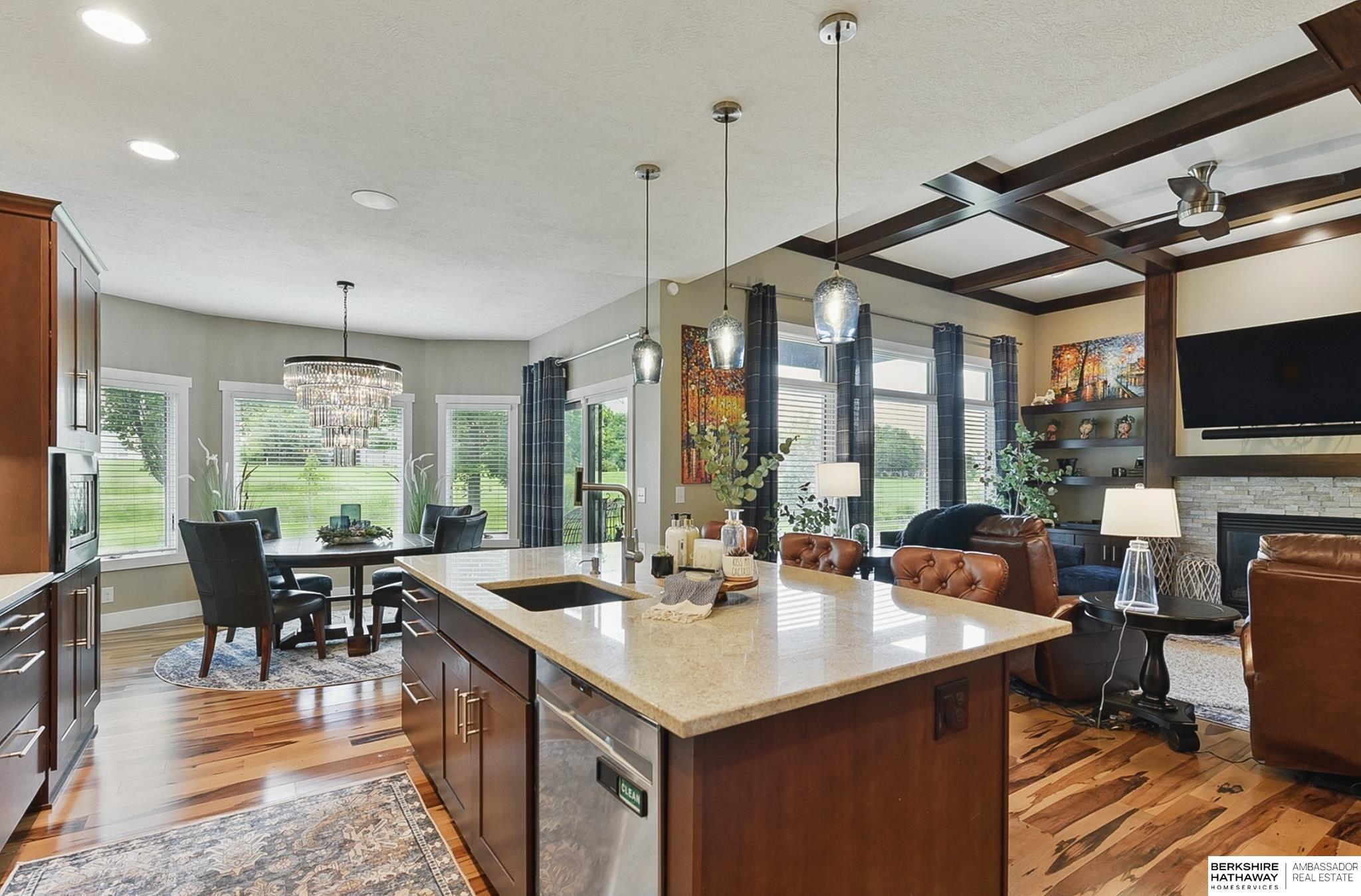 Omaha, Nebraska 68136, United States, 4 Bedrooms Bedrooms, ,3 BathroomsBathrooms,Residential,Active,139114