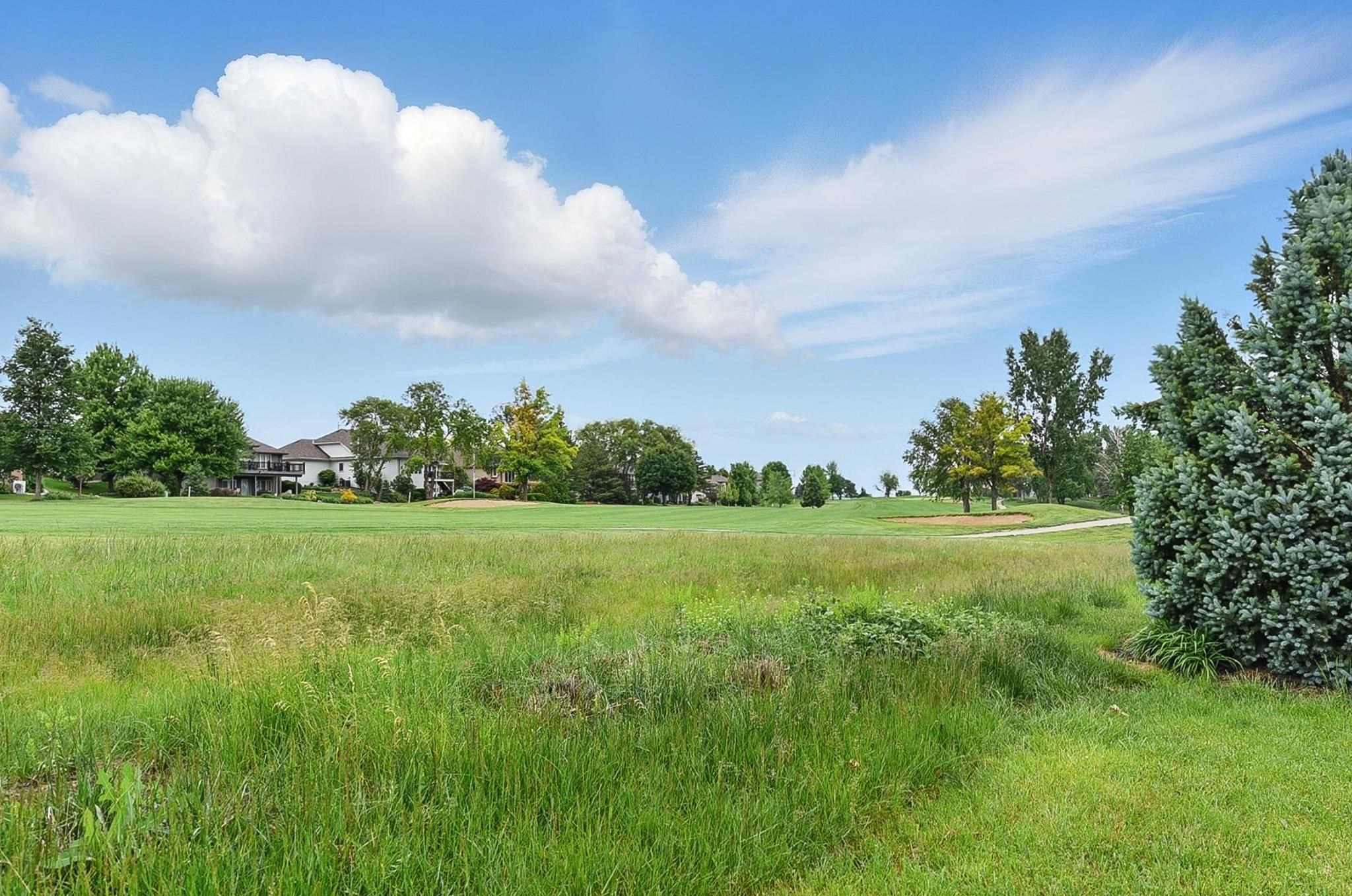 Omaha, Nebraska 68136, United States, 4 Bedrooms Bedrooms, ,3 BathroomsBathrooms,Residential,Active,139114