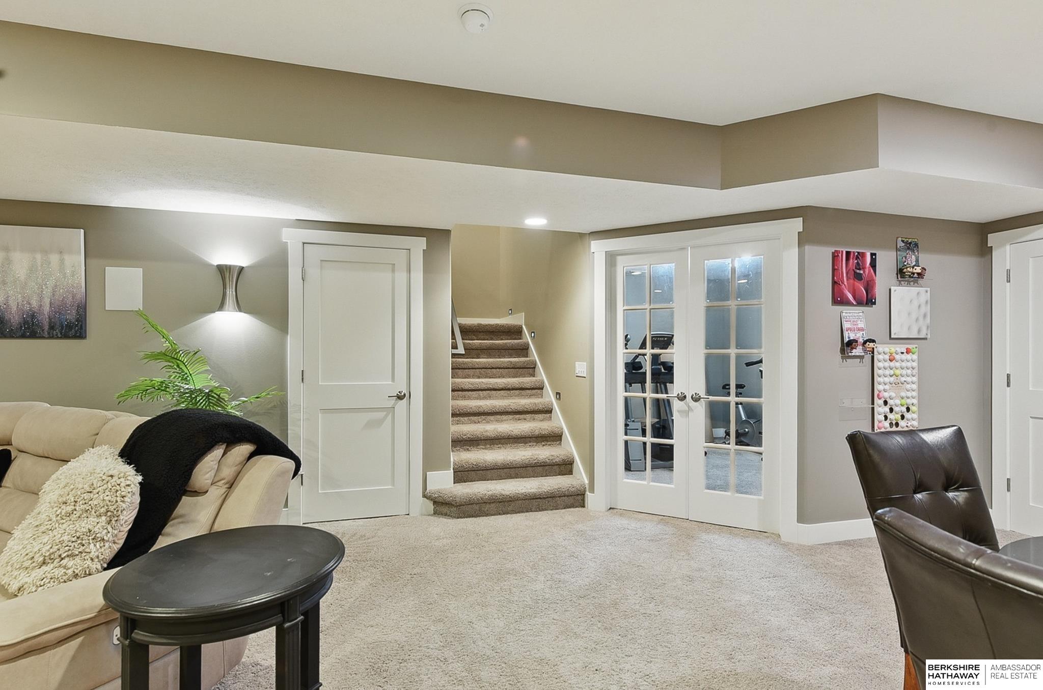 Omaha, Nebraska 68136, United States, 4 Bedrooms Bedrooms, ,3 BathroomsBathrooms,Residential,Active,139114