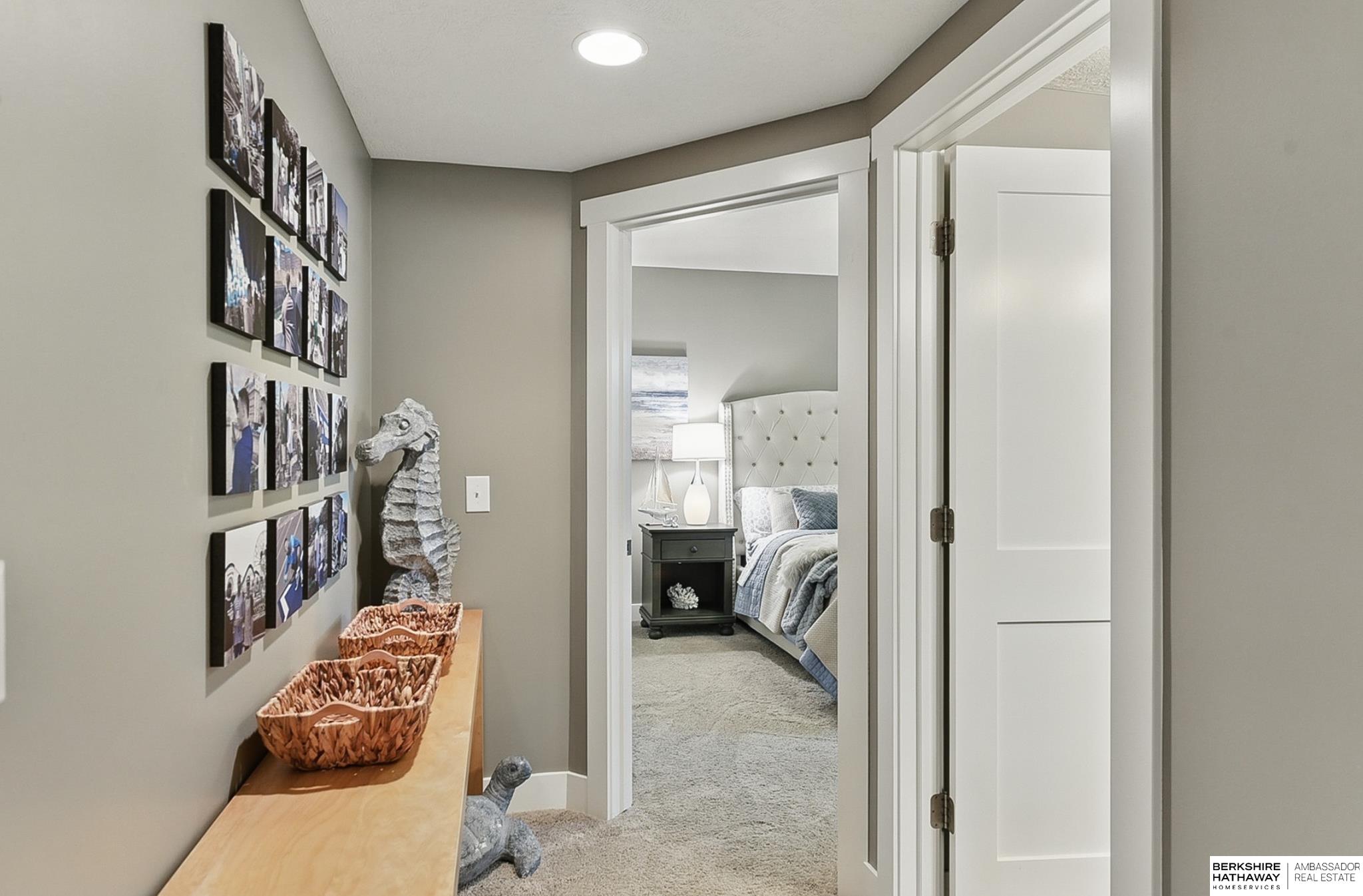 Omaha, Nebraska 68136, United States, 4 Bedrooms Bedrooms, ,3 BathroomsBathrooms,Residential,Active,139114