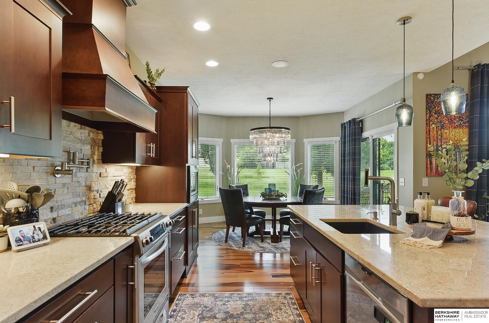 Omaha, Nebraska 68136, United States, 4 Bedrooms Bedrooms, ,3 BathroomsBathrooms,Residential,Active,139114