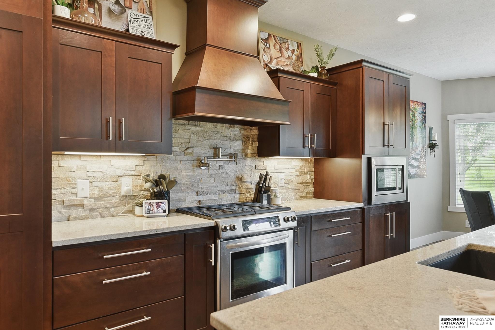 Omaha, Nebraska 68136, United States, 4 Bedrooms Bedrooms, ,3 BathroomsBathrooms,Residential,Active,139114