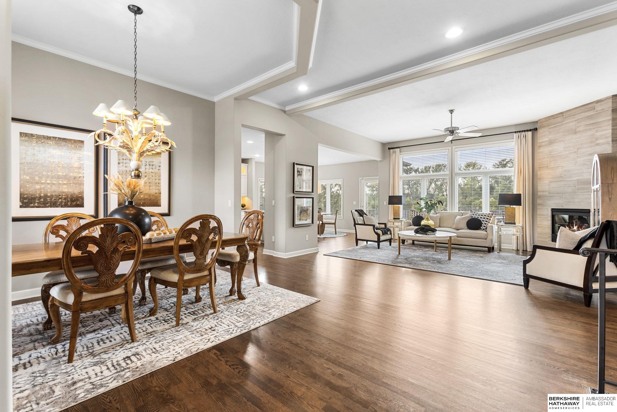 Omaha, Nebraska 68130, United States, 4 Bedrooms Bedrooms, ,3 BathroomsBathrooms,Residential,Pending,212943