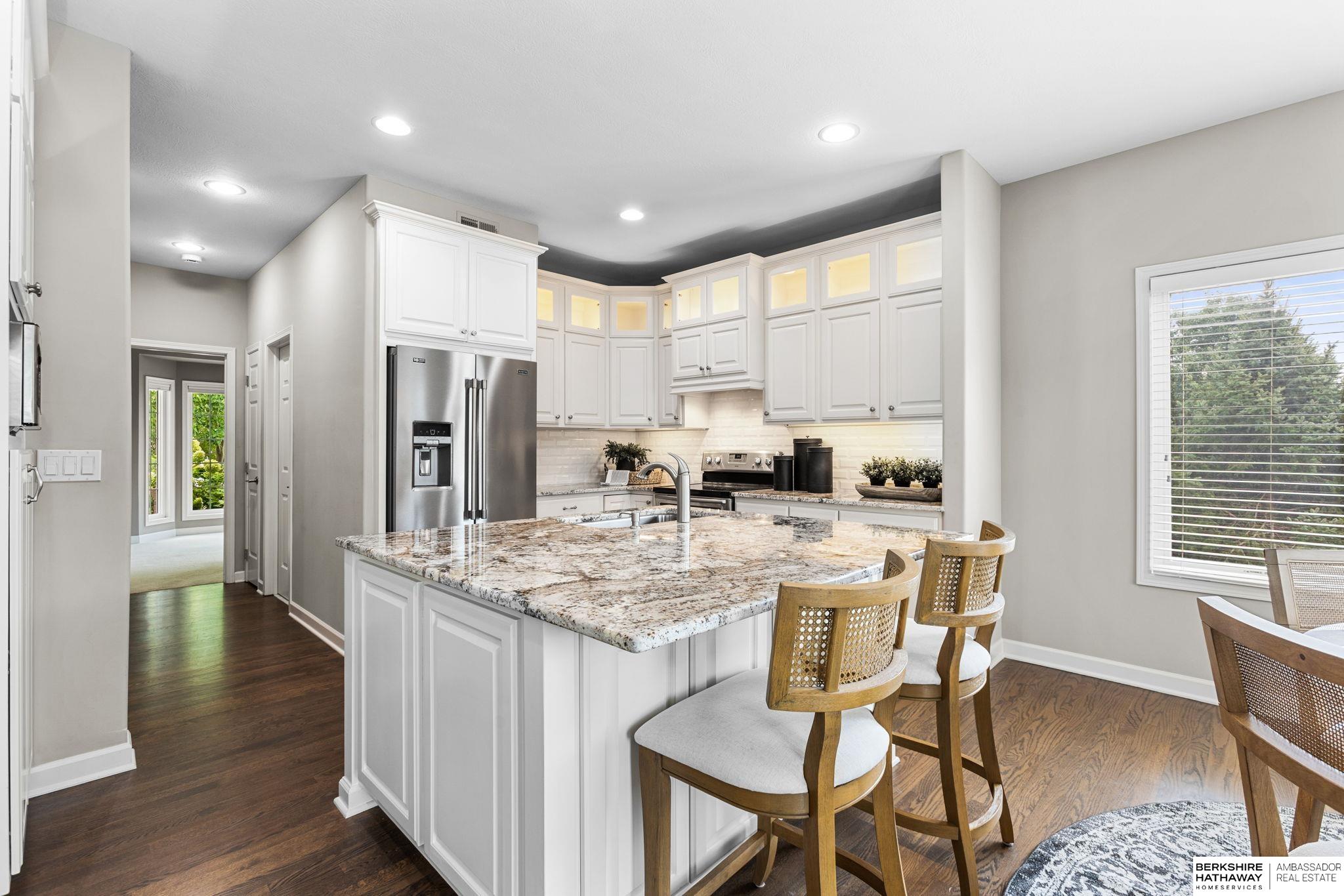 Omaha, Nebraska 68130, United States, 4 Bedrooms Bedrooms, ,3 BathroomsBathrooms,Residential,Pending,212943